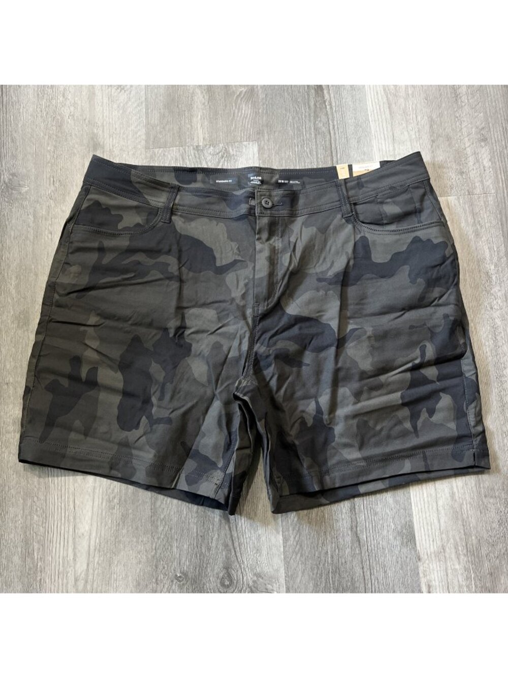 prAna Halle Short II Womens Plus 20 Camo 7" Inseam‎ Hiking Stretch Outdoor NWT